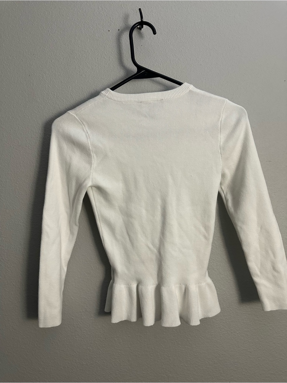 Express White Ruffle-Hem Crew Neck Sweater - Picture 4 of 4